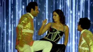 1.5M views · 70K reactions | The latest queen of the box-office - #KiaraAdvani was breathtaking as she performed at the 67th #Wolf777newsFilmfareAwards 2022 with Government Of Maharashtra, Azaadi Ka Amrit Mahotsav. #FilmfareAwards2022 #FilmfareAwards #FilmfareOnFB | Filmfare | Facebook