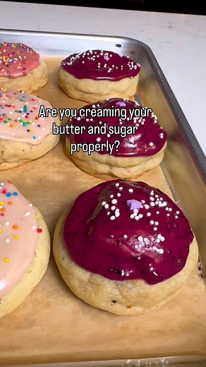 Are you really creaming your butter and sugar properly? 🧈✨⁣If a recipe uses the creaming method, it’s relying on millions of tiny air bubbles to give your baked goods lift, moisture, and structure. Micro bubbles creation only happens when your butter starts at the right temperature — room temp is NOT the same as softened butter.⁣⁣On warm days, I start with 65°F butter, and on cooler days 67°F. Cream until the mixture is light, fluffy, and doubled in volume — it should look like frosting. ⛅️⁣⁣De
