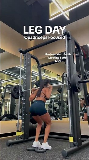 Leg Day Quadriceps Focus 🦵🏻🔥 | Short 4-Exercise Routine #legdayworkout #quadricepsworkout #gymtok