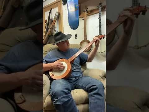 Mountain banjo build