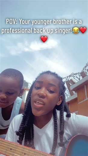 Family Singing Together | Heartwarming Gospel Music Moment