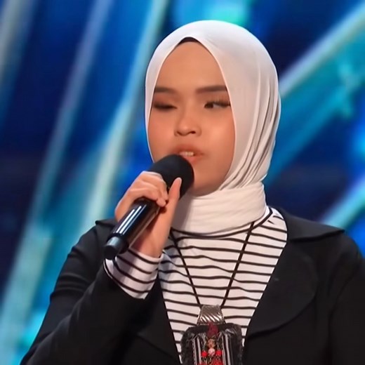 GOLDEN BUZZER! Simon Cowell Asks Blind Singer Putri Ariani to Sing SECOND SONG | Jamuna 365