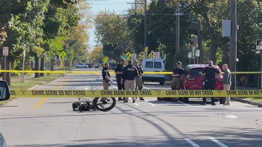 Niagara Falls Police investigate serious crash involving city vehicle and e-bike