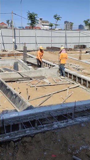 How to Remove Concrete Forms for Ground Beams Properly