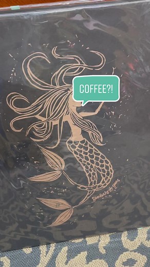 Wait till the end! Any coffee experts out there?? ☕️ #starbucks #art #treasurehunt #popculture #eBaysourcing