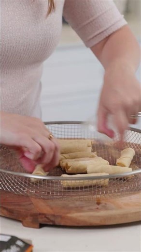 How to Air Fry Perfect Chips & Spring Rolls | Panasonic NN-CD88 4-in1 Convection Microwave Oven