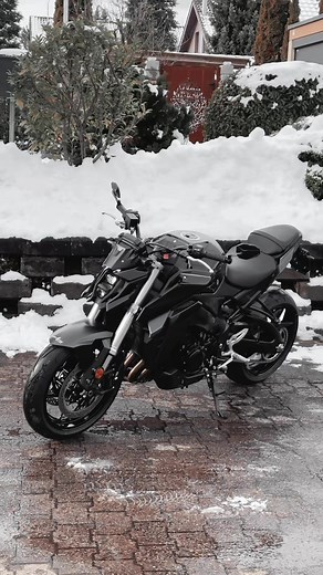 Suzuki GSX S950 Review and Features Overview