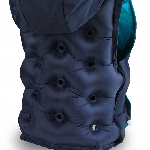 Snug Vest | Lucia Hsieh