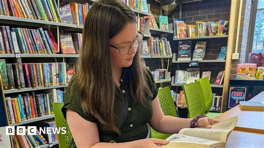 North Yorkshire schoolgirl spends summer visiting all 42 libraries