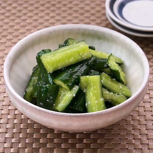 ごま油香る！ きゅうりの塩麹あえのレシピ動画・作り方 | デリッシュキッチン