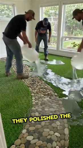 He Made A Beautiful Grass Floor In His New House 😲