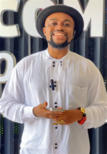 Exploring Fabrics: A Journey for Beginner Designers