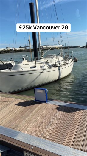 #brightonmarina #brighton #brightonandhove #eastbourne #vancouver