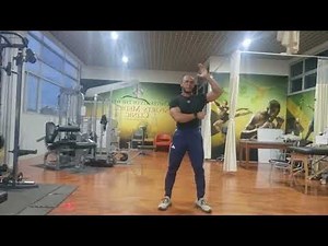 Standing Oblique Crunches (instructional)