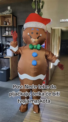 Tetka kao maskota za rođendan: Djumbirova čarolija