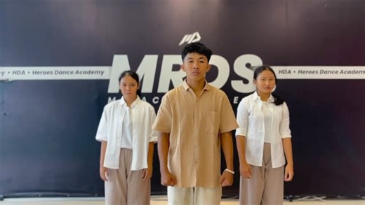 MIRACLE DANCERS 🇮🇩 MRDS 🇮🇩 on Instagram: "Gone by @nsync Choreo by @riyo_md @ahfafandy_md @galihadya_md MRDS @galihadya_md @geanita_md @yuanita_md #MiracleDancers #Dance #nsync"