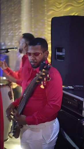 El Varón De La Bachata Live in Concert