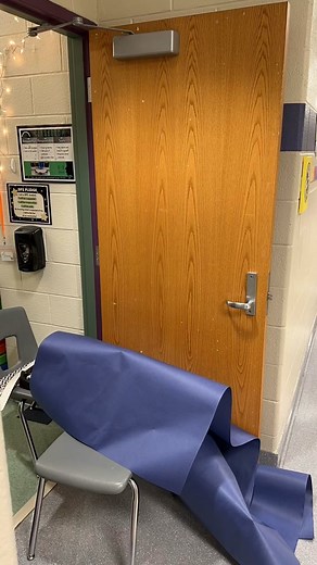 Our classroom door for November! #fyp #teachersoftiktok #classroomdecor #classroomdoor #doordecorating