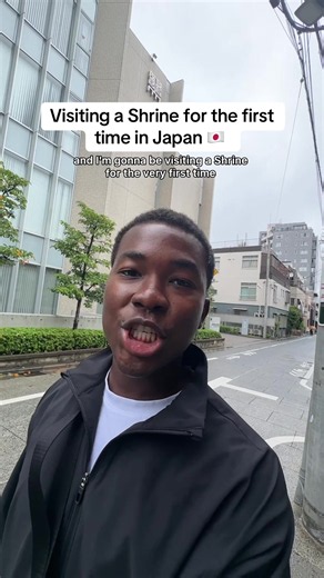 Nezu Shrine Tokyo: Visiting a Shinto Shrine for the First Time