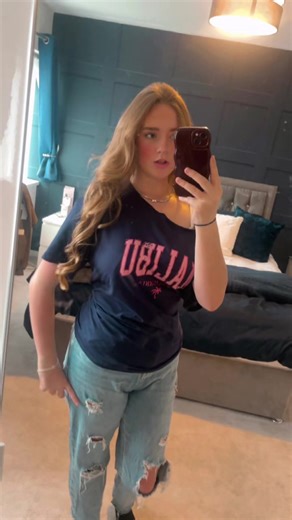 #fyp #birthday @AP53 @𝒻𝓇𝒶𝓃𝓀𝒾ℯ－𝓇ℴ𝓈ℯ @poppie @𝐑𝐮𝐛𝐲 @mylie💫 @️