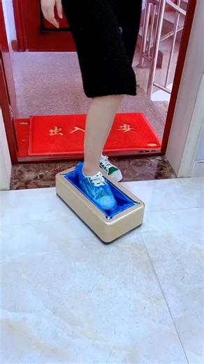 Too Clean,Too Easy 👟✨One Step Shoe Cover Magic#shorts#smarttools#utubeshorts#viralvideo#shortvideo