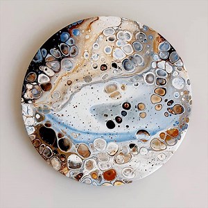 123K views · 375 reactions | So many great cells with acrylic paint pouring. Credit: @sylfeonline (Instagram) | Fluid Art Studios | Facebook