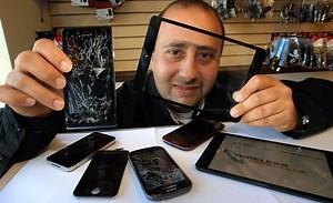 Windsor company's cellphone repair service taking off (With video)