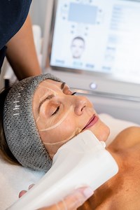 HIFU Face and Neck Lift - Urban Spa