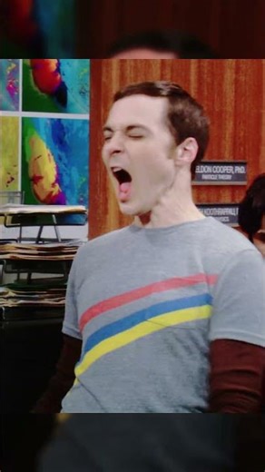 🎃Epic Halloween Prank: Sheldon Faints and Wets Himself - Big Bang Theory #shorts