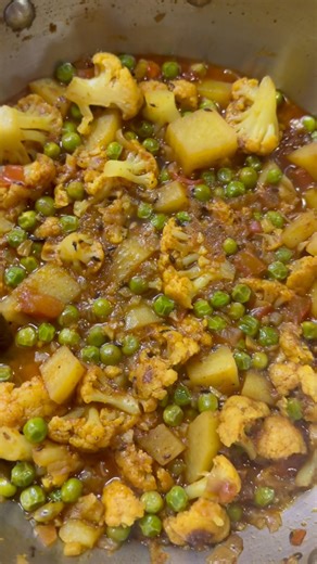 Quick Aloo Gobi Matar | Perfect Lunch & Dinner Recipe 🍛#ytshorts #easyrecipe #cooking