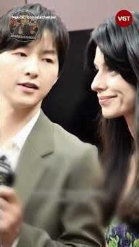 Song Joong Ki looks exhausted, his wife leaves in a hurry, is Song Hye Kyo happy?