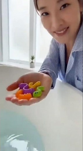 Toy Snake… Turns Into an Anaconda?!🐍🐍