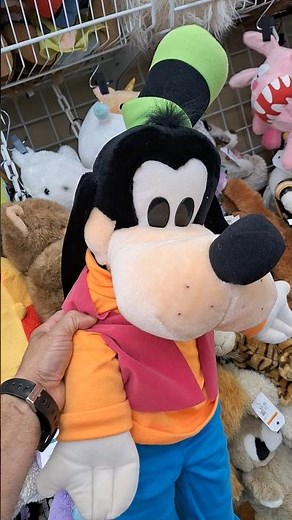 Disney's Goofy plush plushy collectible toy item #goldhunter137