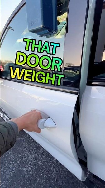 Chevy Bolt EUV has bizarrely heavy doors