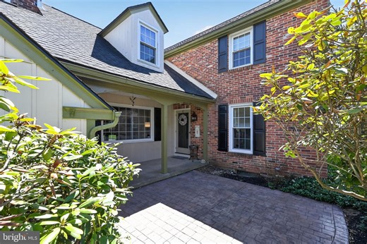 2953 Parkview Ln, Allentown, PA 18103 - MLS PALH2015208 - Coldwell Banker