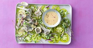 Salade d'artichauts avec vinaigrette au raisin et au Cynar