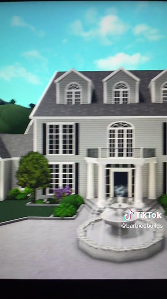 Colonial Home Build in Bloxburg | Roblox Gaming