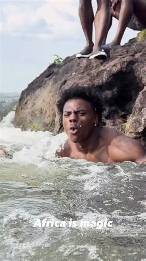 I love the way he enjoys being in Africa. | Sénégal Tourist GUIDE