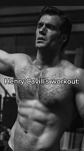 Comment “SHRED” and I’ll send you the full Bodyweight Shred Blueprint for FREE. Henry Cavill didn’t build a superhero physique with fancy machines or 2-hour gym sessions. He built it with short, intense, brutally effective bodyweight circuits — the same philosophy I use with my clients who have demanding careers, families, and limited time. This style of training hits everything at once: Strength. Muscle. Conditioning. Metabolism. And it works even if you’re training from home, traveling, or jug