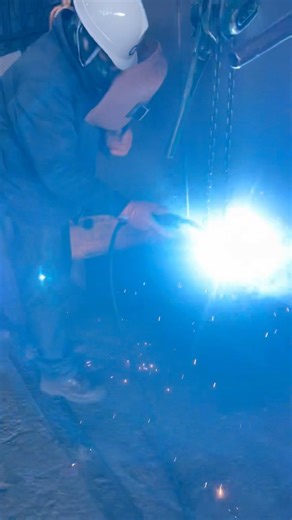 installing T bar. #korea #welding #weldingequipment #ship #shipbuilding