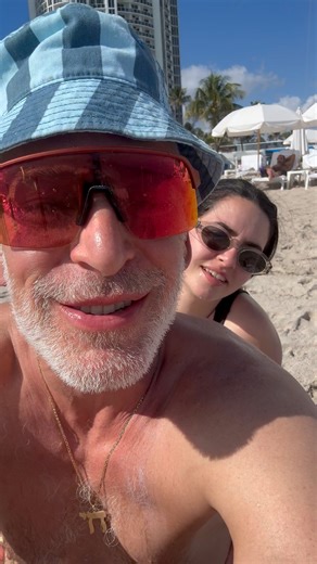 Being that both musicians @adamweinbergmusic and @jasonalexsandre live in Miami I felt it makes sense to stay and rehearse for the Spring Tour. Nothing at all to do with the weather up north. Preparations are being made to go back into the catalogue and play some of my favorite tunes that haven’t gotten enough love live. For example my list has Tell Me, Hardway, Raindance, and Lonely Day on it as well as a bunch of the new songs. What songs do you want to hear? Speak now. What shows are you comi