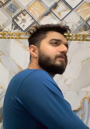 Jaba Dada Abu Ko washroom mai ly kr jau phr time esy guzarta hu