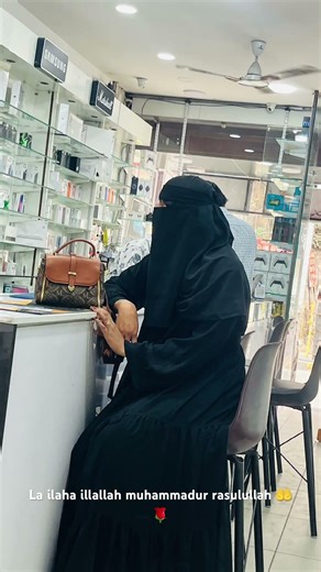 #youtubeshorts #reel #trend #aaishasarver normal life girl