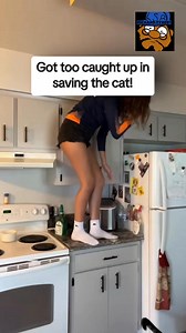 How you get stuck on the kitchen cabinets like oven mitts #comedy #funny #funnyreels | lil_shirleys_boy