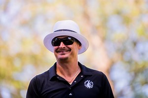 Kid Rock, Uncle Kracker surprise at small town concert in the park with performance