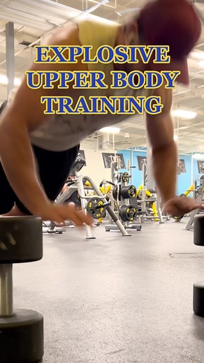 The method we are using is for advanced lifters and athletes who are looking to take their speed and power to the next level. It’s very demanding in the central nervous system so we only use it in short periods and 1-2x per week. It’s called the French contrast training method. You can learn more about it in my free explosive athlete guide in my 🔗 #upperbodyworkout #explosivetraining #rugby #mma