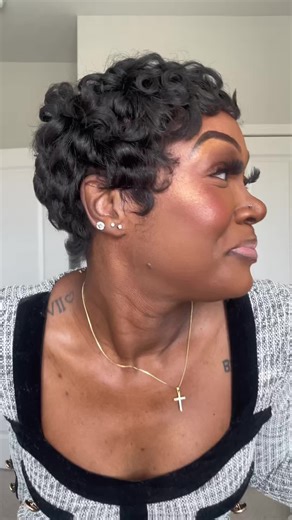 Happy Communion Sunday #churchytiktok #bixiecut #atthemeeting #grwm #sundaytiktok