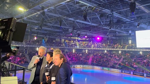 4.4K views · 118 reactions | Après deux jours de compétition, le Grand Prix de France s’est conclu ce dimanche à l'IceParc Angers par un gala de patinage artistique. Vous n'avez pas pu assister à ce bel événement sportif ? Nous vous ouvrons une petite fenêtre sur de jolis moments ! #SportAngers  M.Thomas - Ville d’Angers | Ville d'Angers | Facebook