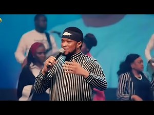 Lawrence Oyor new chant “ Favour Favour “ ministered @ Hallelujah Challenge