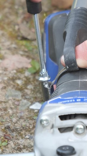 1.4M views · 3.4K reactions | Grass Trimmer From an Angle Grinder?! | Handy Panda | Facebook